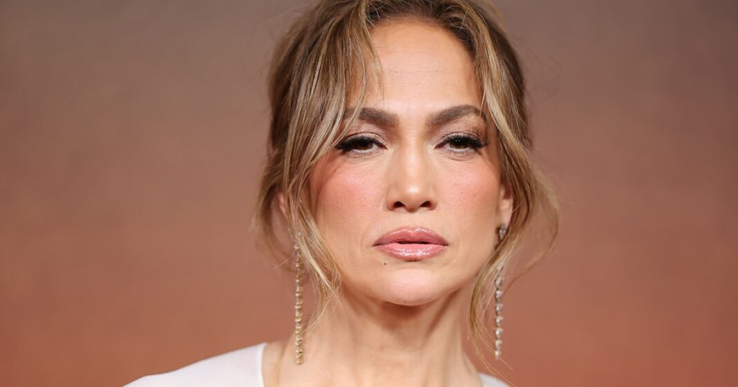 Jennifer Lopez’s Scalloped Little White Dress Is Perfectly Preppy